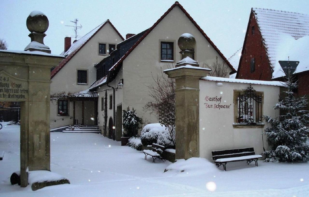 Gasthof Zur Schwane Abtswind Exterior photo